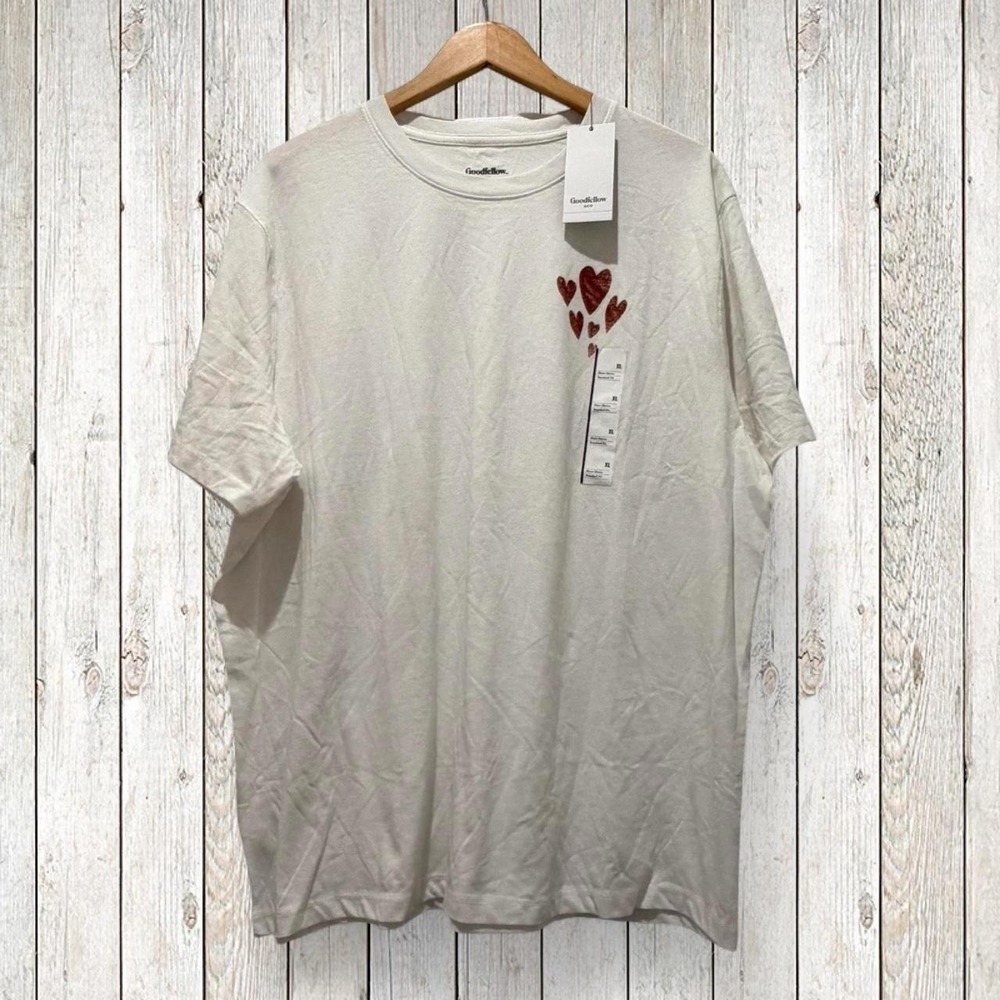 Goodfellow & Co Heart Graphic T-Shirt Men's XL White NWT Short Sleeve Cotton Tee